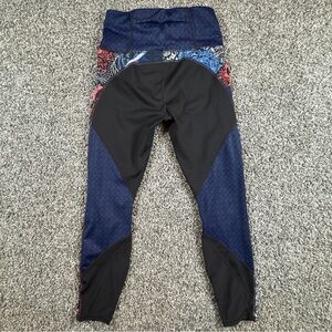 Athleta Women’s Small Lotus Precision 7/8 Tight Athletic Pants 869016-00